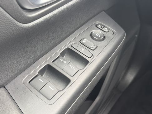 Used 2025 Honda CR-V Sport image 27