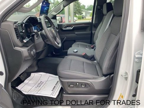 Used 2026 Chevrolet Silverado 1500 LT AWD/4WD image 10