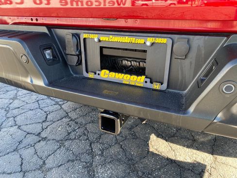 Used 2025 Ford F150 STX w/ Equipment Group 201A FX4 image 4