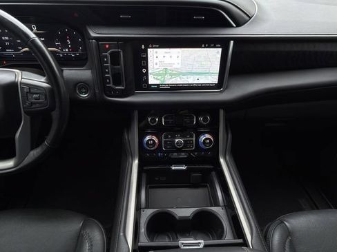 Certified 2022 GMC Yukon XL Denali AWD/4WD image 20