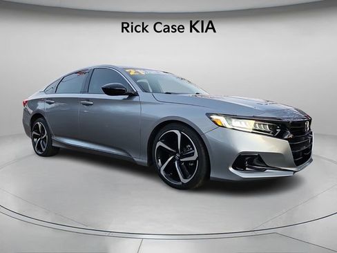 Used 2021 Honda Accord Sport image 9