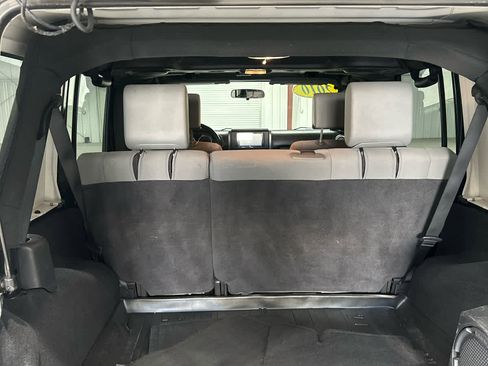 Used 2010 Jeep Wrangler Unlimited Sahara w/ Trailer Tow Group image 13