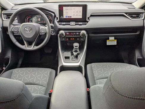 New 2025 Toyota RAV4 XLE image 15