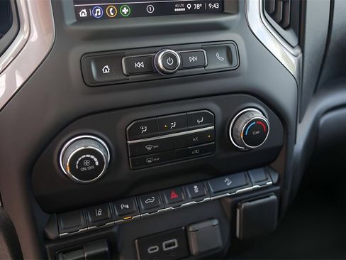 Certified 2024 Chevrolet Silverado 2500 Custom w/ Custom Value Package image 21