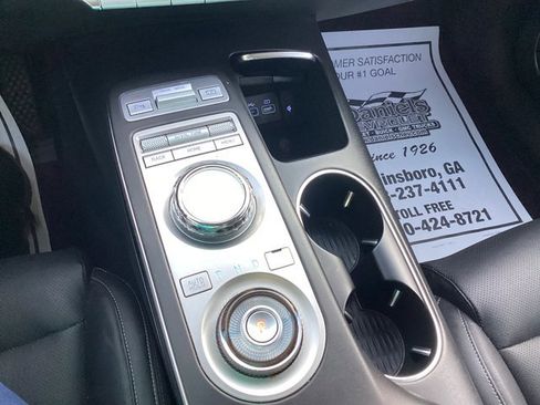 Used 2025 Genesis GV70 2.5T image 15