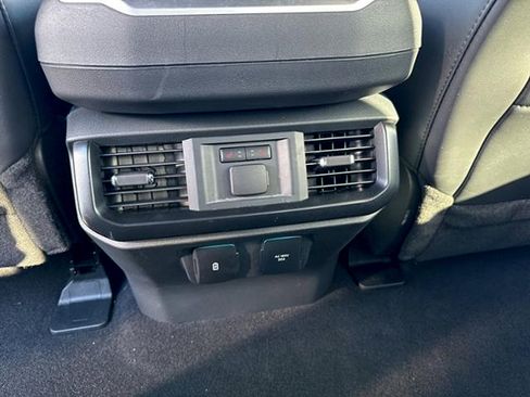 Used 2025 Ford F150 Raptor AWD/4WD image 11
