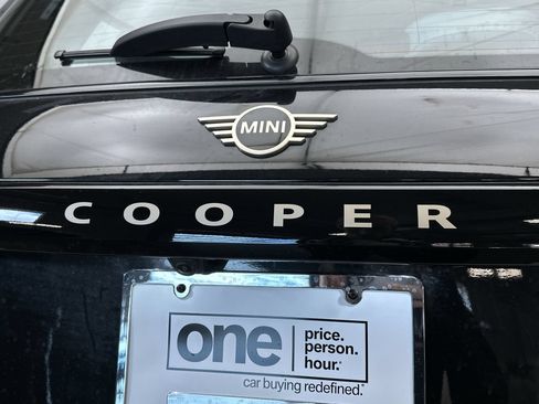 New 2026 MINI Cooper 2-Door Hardtop FWD image 24