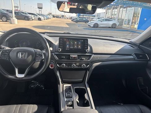 Certified 2019 Honda Accord Touring image 15