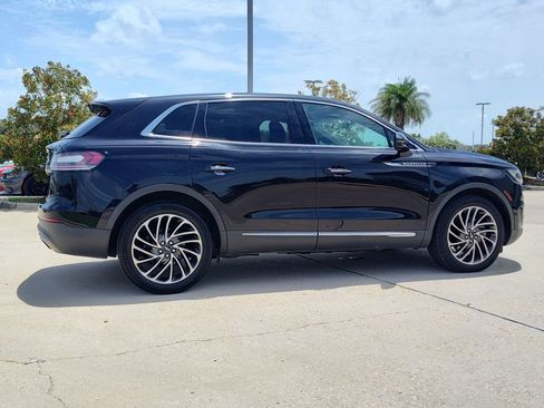 Used 2019 Lincoln Nautilus Reserve FWD image 13