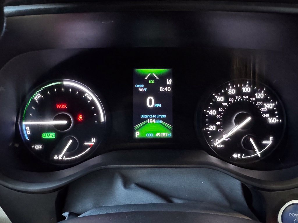 Certified 2024 Toyota Sienna XLE FWD image 30