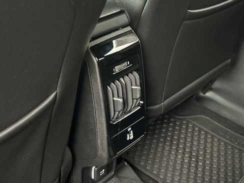 Used 2025 Jeep Compass Latitude w/ Convenience Group image 14