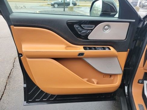 Certified 2023 Lincoln Aviator Black Label w/ Dynamic Handling Package image 24