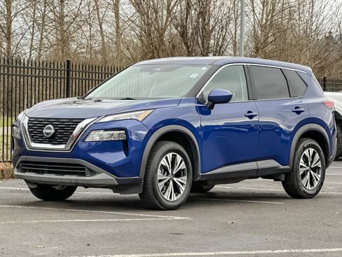 Used 2023 Nissan Rogue SV image 7