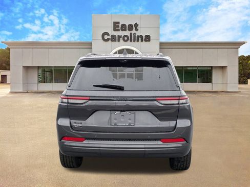 New 2026 Jeep Grand Cherokee Limited Reserve image 4