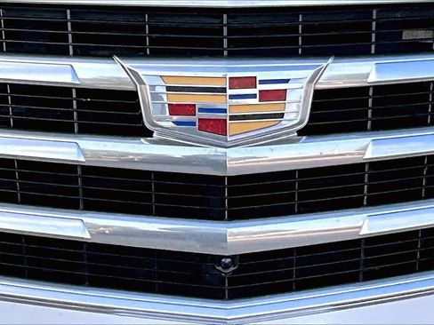 Used 2020 Cadillac Escalade ESV Premium Luxury AWD/4WD image 12