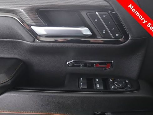 Used 2024 GMC Sierra 1500 AT4 w/ Technology Package AWD/4WD image 20