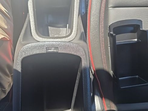 Used 2024 Chevrolet TrailBlazer RS w/ Convenience Package image 34