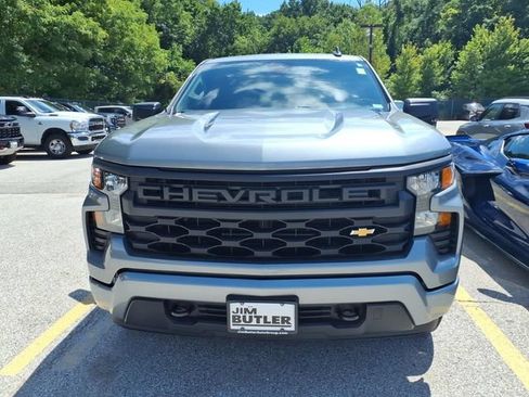 Used 2025 Chevrolet Silverado 1500 Custom AWD/4WD image 3