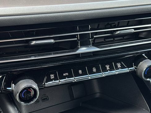 New 2026 Chevrolet Traverse LT w/ Enhanced Driving Package FWD image 22