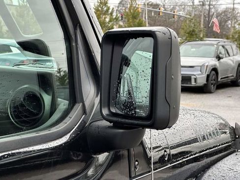 Used 2021 Jeep Wrangler Unlimited Sport image 29