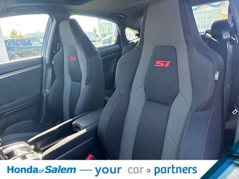 Used 2018 Honda Civic Si image 11