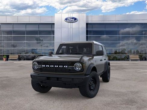 New 2026 Ford Bronco Big Bend w/ Black Appearance Package AWD/4WD image 2