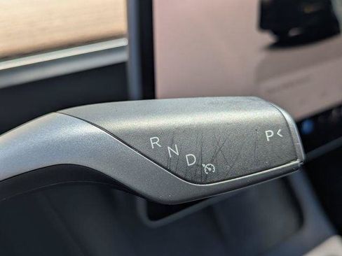 Used 2023 Tesla Model Y Long Range AWD/4WD image 14