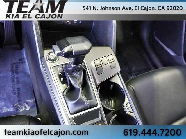 Certified 2026 Kia Sportage EX w/ EX Panorama Roof Package FWD image 36