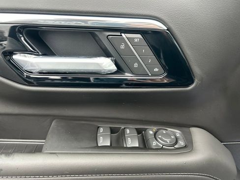 New 2026 Chevrolet Suburban LT w/ Comfort Package AWD/4WD image 10