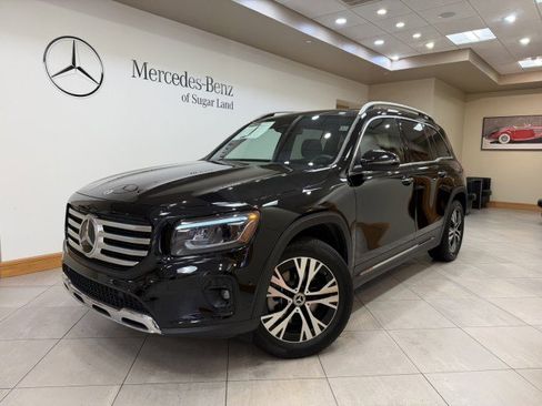 Certified 2024 Mercedes-Benz GLB 250 image 1