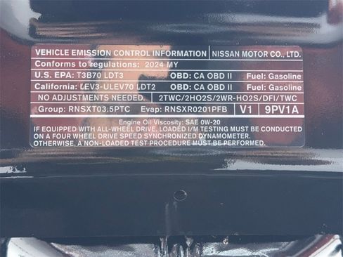 Used 2024 Nissan Pathfinder Platinum w/ Cargo Package image 56