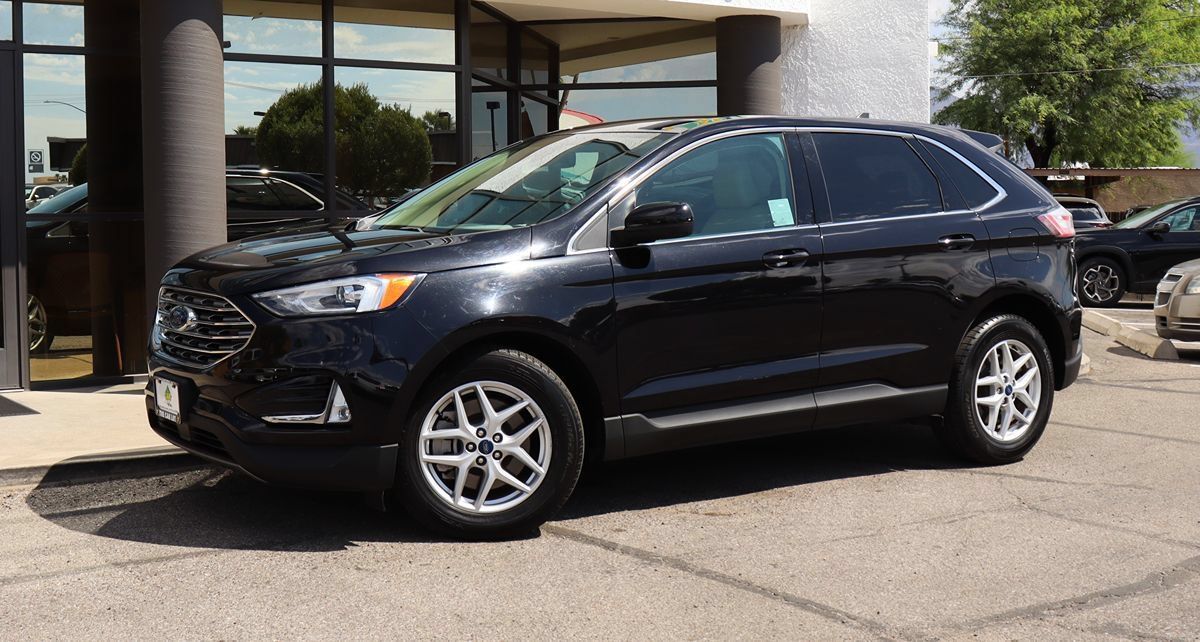 Used 2021 Ford Edge SEL w/ Cargo Accessory Package AWD/4WD image 3