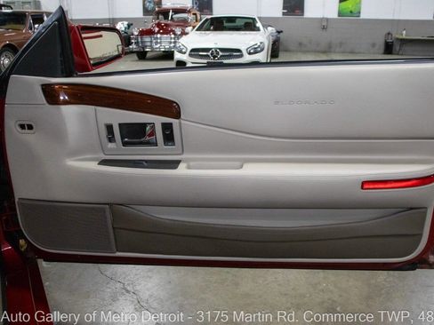 Used 1996 Cadillac Eldorado Touring image 37
