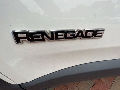 Used 2016 Jeep Renegade Sport w/ Power & Air Group image 9