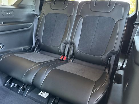 Certified 2025 Jeep Grand Cherokee L Altitude image 14