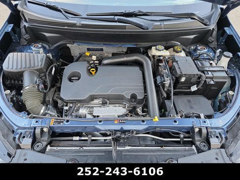 Used 2024 Chevrolet Equinox LS FWD image 37