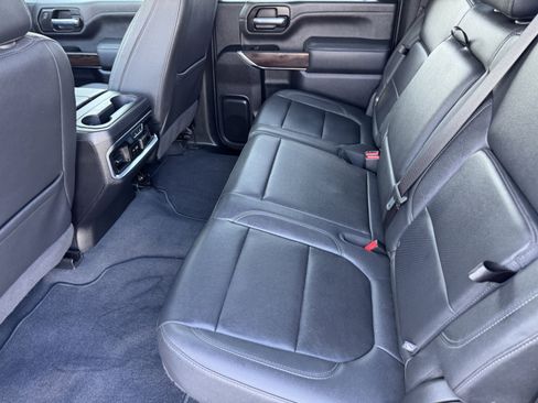 Used 2023 GMC Sierra 3500 SLT w/ SLT Preferred Package image 15