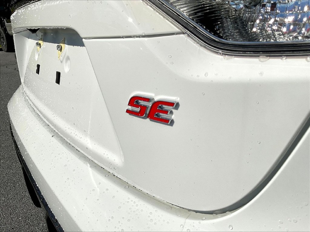 Used 2026 Toyota Corolla SE FWD image 25