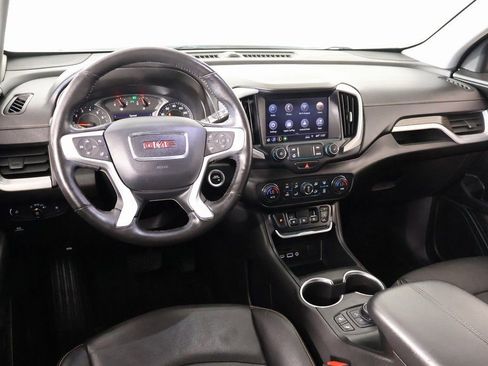 Used 2020 GMC Terrain SLT w/ Preferred Package image 2
