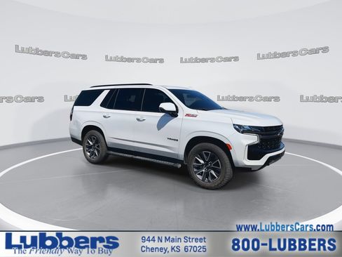 Used 2022 Chevrolet Tahoe Z71 w/ Luxury Package image 2