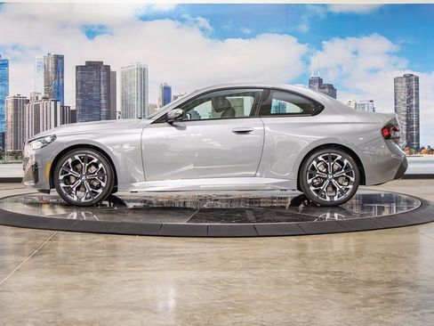 Used 2025 BMW 230i xDrive Coupe w/ Convenience Package image 6