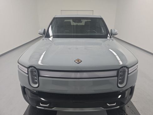 Used 2024 Rivian R1T Adventure AWD/4WD image 8