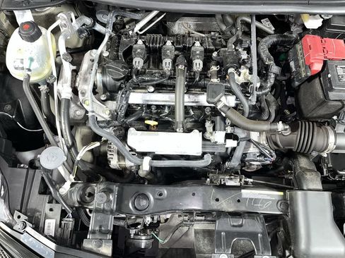 Used 2025 Nissan Versa SV FWD image 12