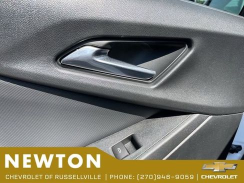 Used 2025 Chevrolet Equinox LT w/ Safety and Technology Package FWD image 39