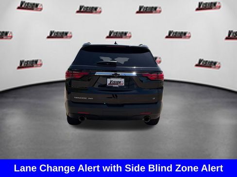 Used 2023 Chevrolet Traverse LT AWD/4WD image 7
