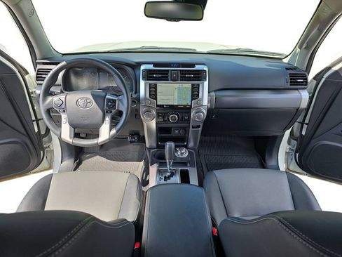 Used 2020 Toyota 4Runner SR5 Premium AWD/4WD image 12