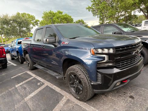 Used 2021 Chevrolet Silverado 1500 LT Trail Boss w/ LT Trail Boss Premium Package AWD/4WD image 13