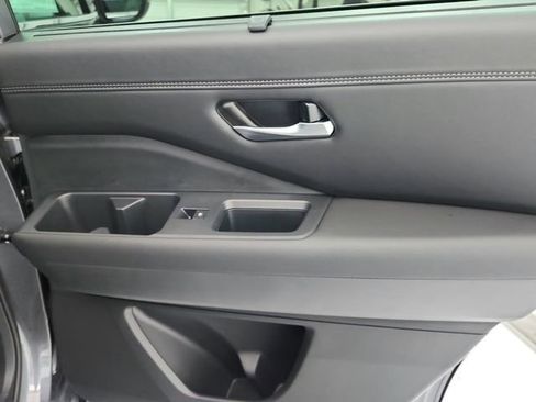 New 2026 Nissan Pathfinder Platinum FWD image 43