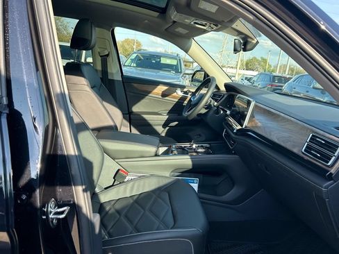 New 2026 Volkswagen Atlas SE FWD image 33