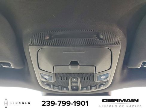 Used 2023 Lincoln Navigator Reserve image 35